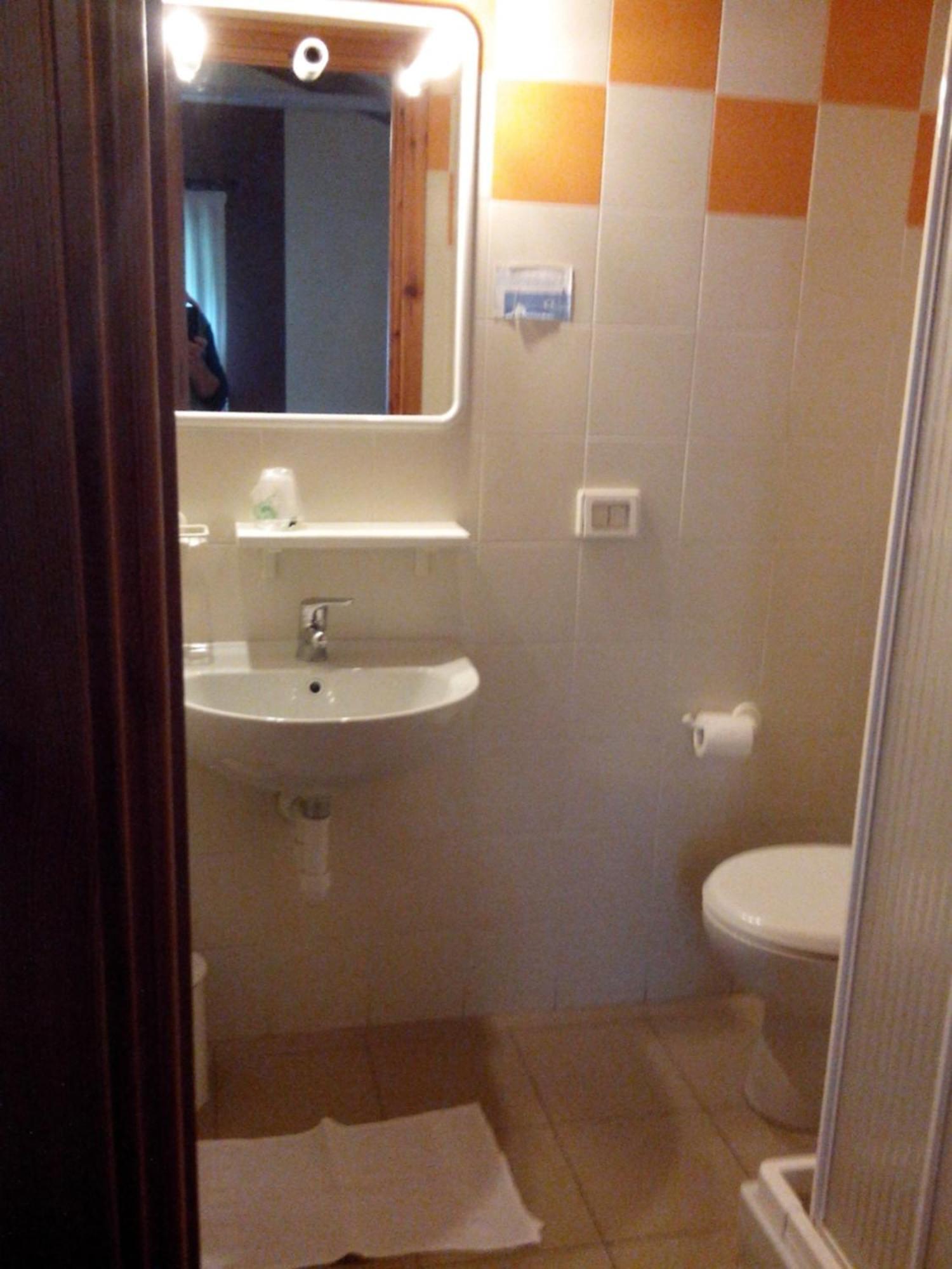 Locanda Del Sorriso Entracque Cameră foto